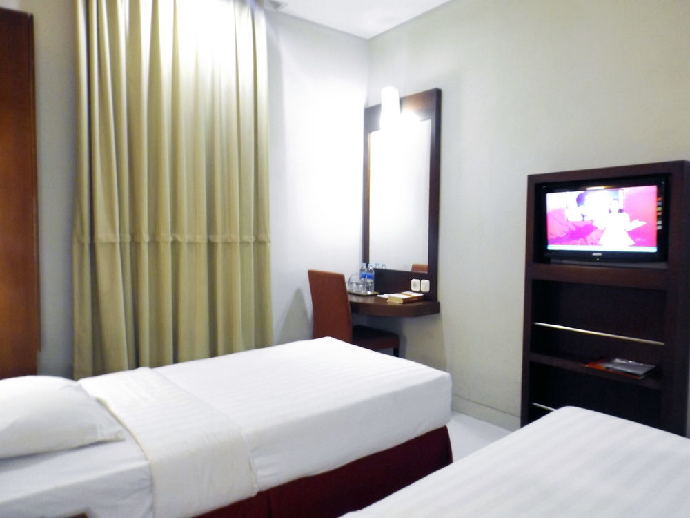 Sofyan Hotel Soepomo Джакарта Екстер'єр фото