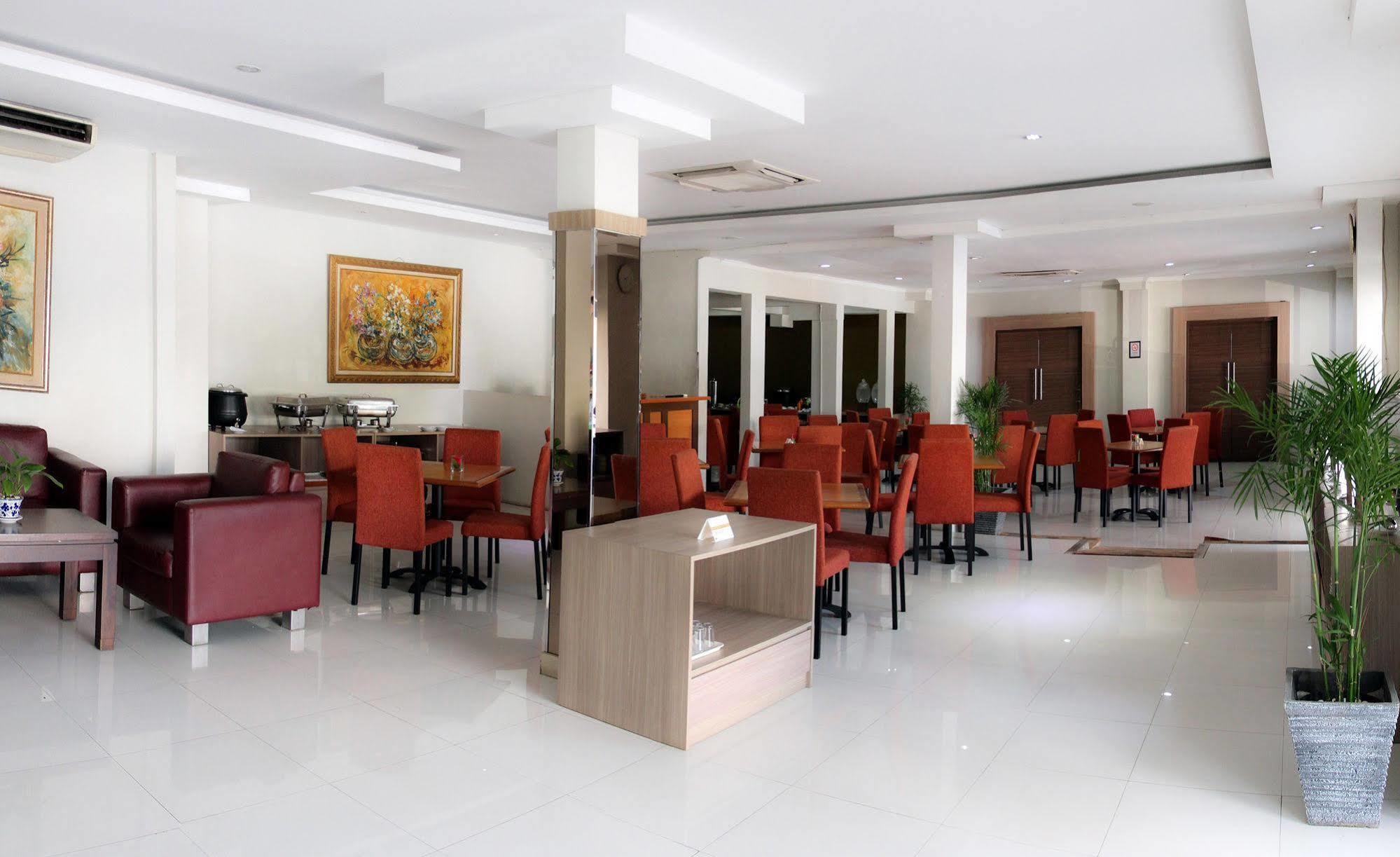 Sofyan Hotel Soepomo Джакарта Екстер'єр фото